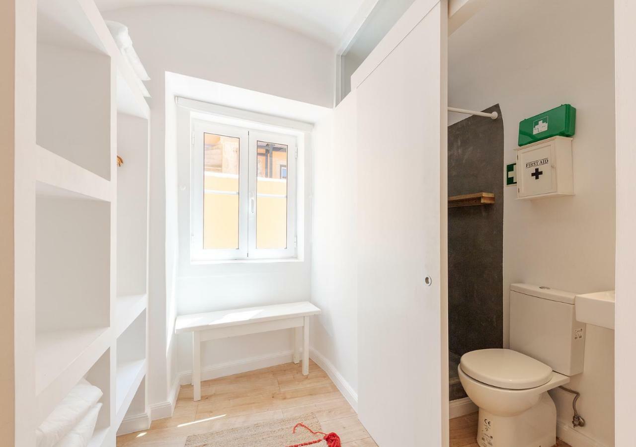 Studio Hideaway With Easy Access To Lisbon Center ภายนอก รูปภาพ